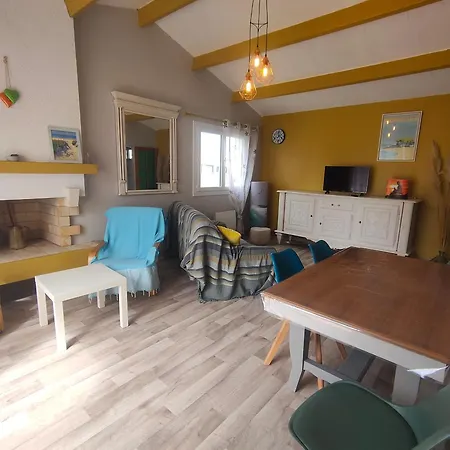Vakantiehuis Maison Renovee 6 Couchages, Quartier Calme Pres Saint-Hilaire-de-Riez